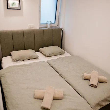 Apartma Metulj